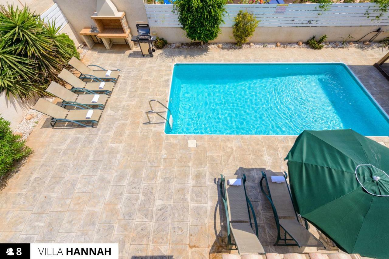 Blue Water Bay Villas Paralimni Exterior foto